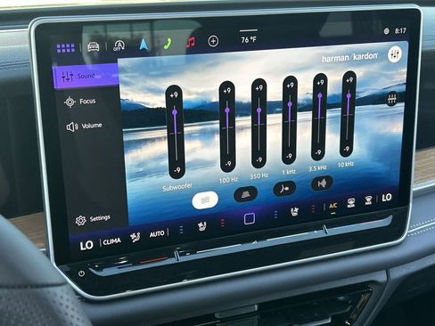 New 2026 Volkswagen Tiguan SEL R-Line AWD/4WD image 22