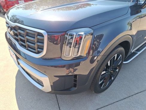 Used 2025 Kia Telluride SX FWD image 10