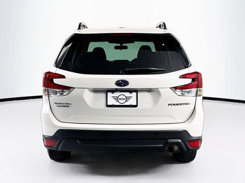 Used 2022 Subaru Forester Premium AWD/4WD image 6
