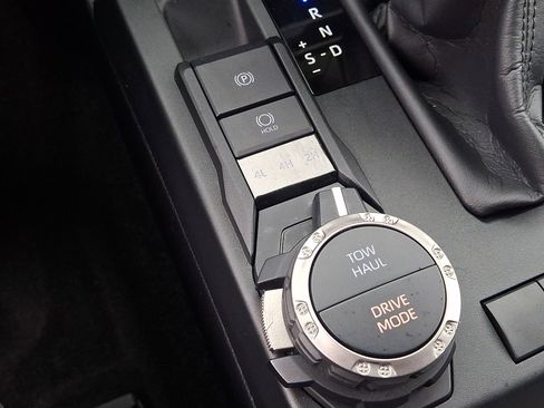 Certified 2025 Toyota 4Runner SR5 image 23