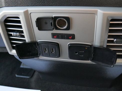 Used 2017 Ford F250 Lariat w/ Lariat Ultimate Package image 39