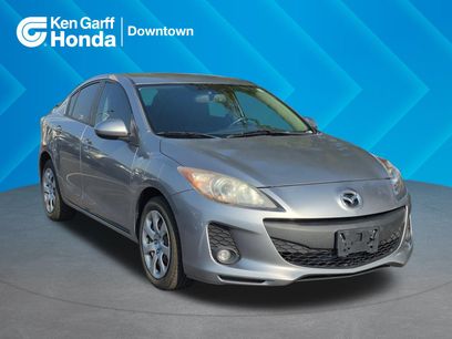 Used 2013 MAZDA MAZDA3 i SV