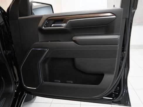 Used 2024 Chevrolet Silverado 1500 LT w/ Convenience Package II image 30