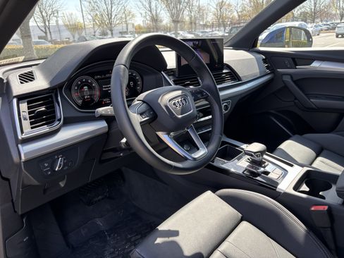 Certified 2025 Audi Q5 2.0T Premium AWD/4WD image 17