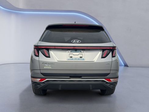 Used 2023 Hyundai Tucson SEL w/ Convenience Package AWD/4WD image 4