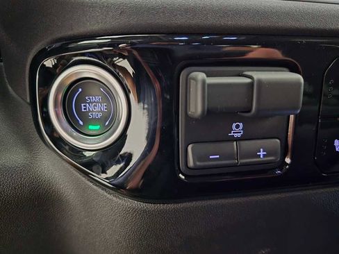 New 2025 Chevrolet Silverado 1500 RST w/ Z71 Off-Road Package image 15