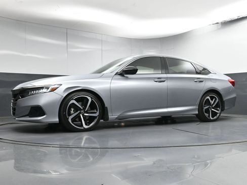Used 2021 Honda Accord Sport Special Edition image 35