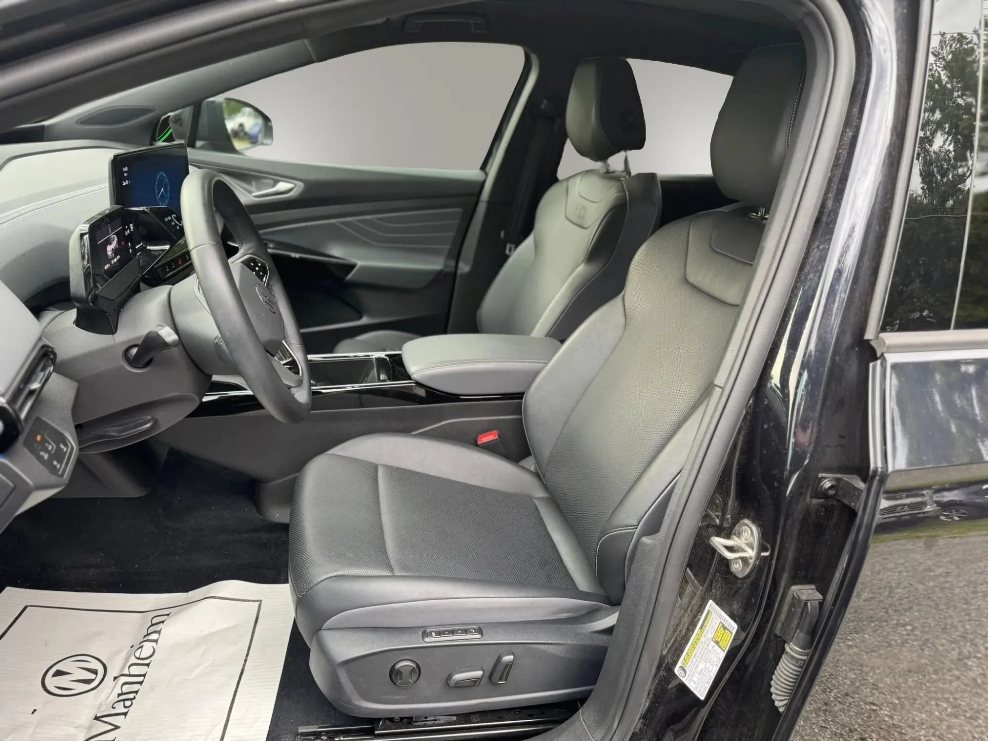 Used 2023 Volkswagen ID.4 Pro S RWD image 11