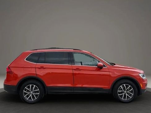 Used 2019 Volkswagen Tiguan SE FWD image 8