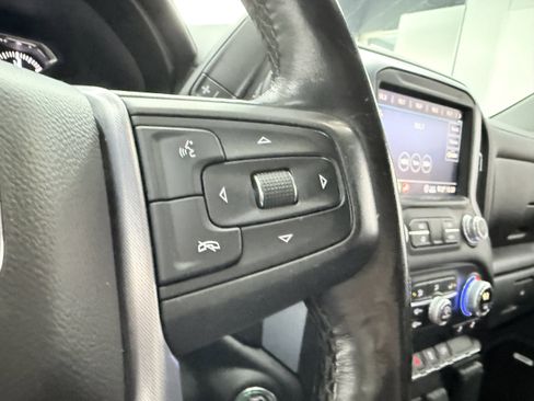 Used 2020 GMC Sierra 1500 Elevation image 16