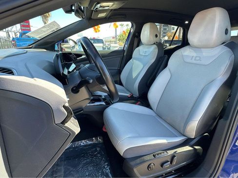 Used 2021 Volkswagen ID.4 Pro S w/ ID.4 Protection Package image 8
