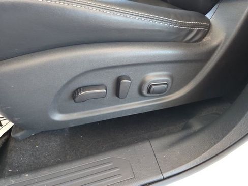 Used 2024 Nissan Murano SV AWD/4WD image 37