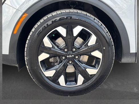 Certified 2023 Kia Sportage X-Line w/ X-Line Premium Package AWD/4WD image 12