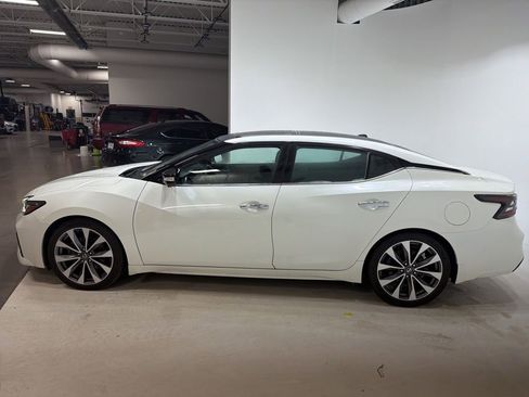 Used 2020 Nissan Maxima Platinum w/ Sport Mat Group image 4