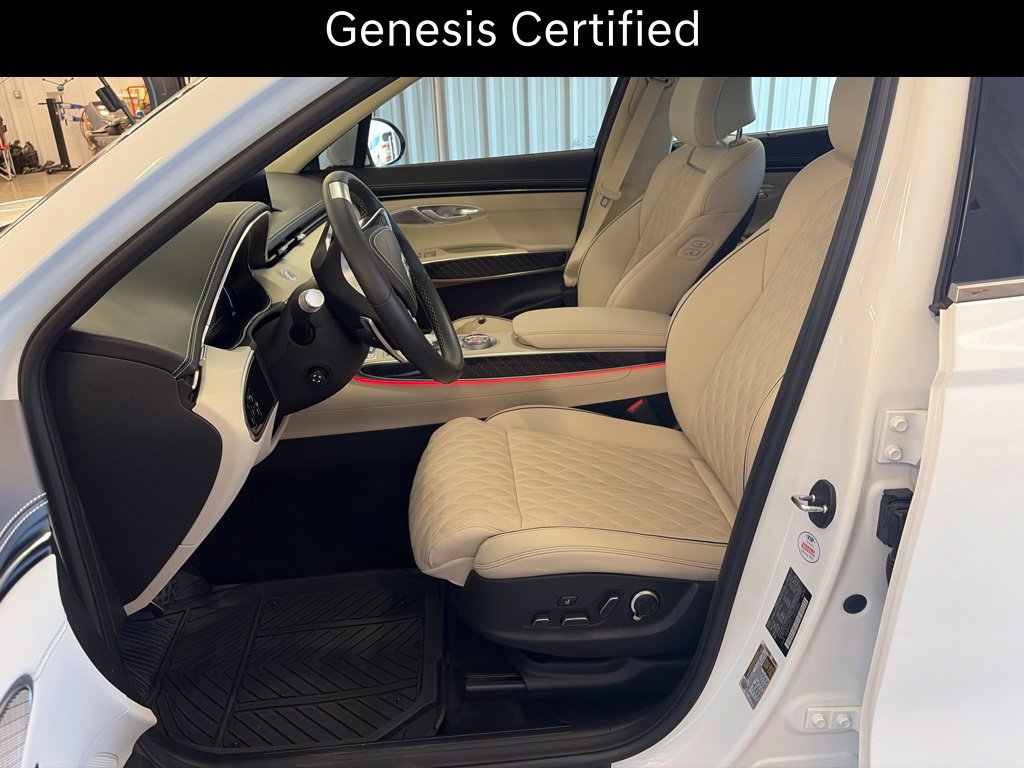 Certified 2025 Genesis GV70 3.5T Sport w/ Sport Prestige Package AWD/4WD image 4