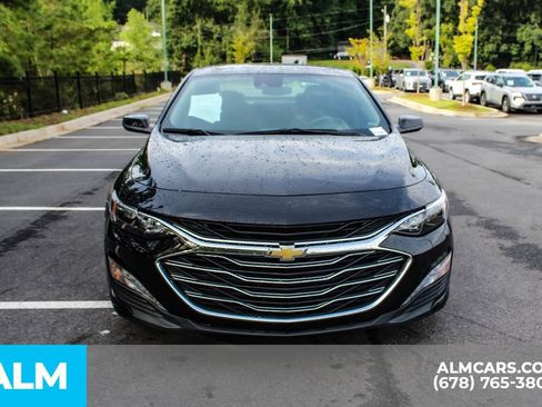 Used 2024 Chevrolet Malibu LT FWD image 9