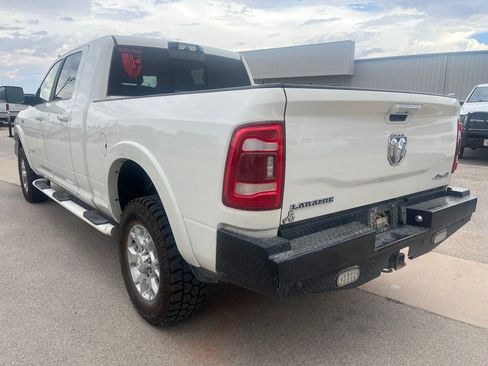 Used 2022 RAM 2500 Laramie w/ Body Color Bumper Group AWD/4WD image 3