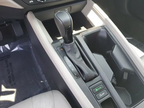 Certified 2023 Honda Accord EX image 22
