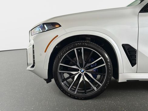 Used 2024 BMW X5 xDrive40i AWD/4WD image 17