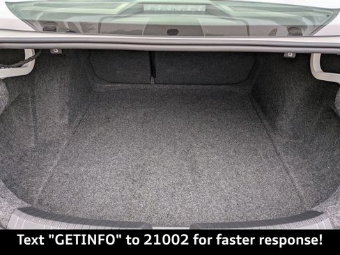 Used 2024 Volkswagen Jetta Sport image 13