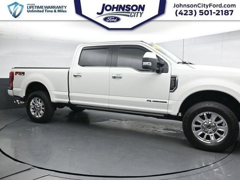 Used 2021 Ford F350 Limited AWD/4WD image 3