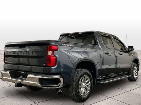 Used 2021 Chevrolet Silverado 1500 LT AWD/4WD image 11