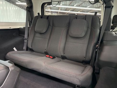 New 2025 Jeep Wrangler Rubicon w/ Convenience Group AWD/4WD image 13