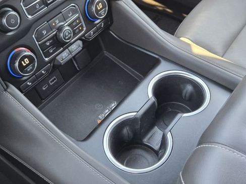 Used 2021 Chevrolet Tahoe LT image 21