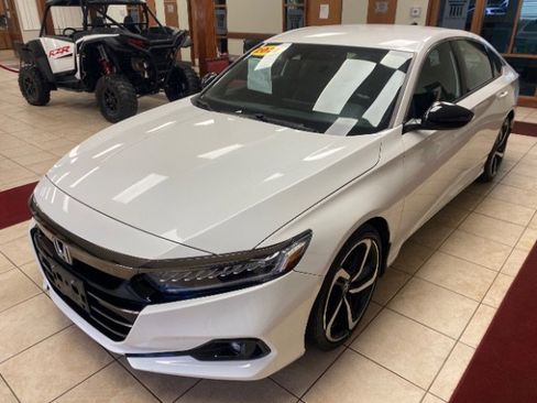 Used 2021 Honda Accord Sport image 1