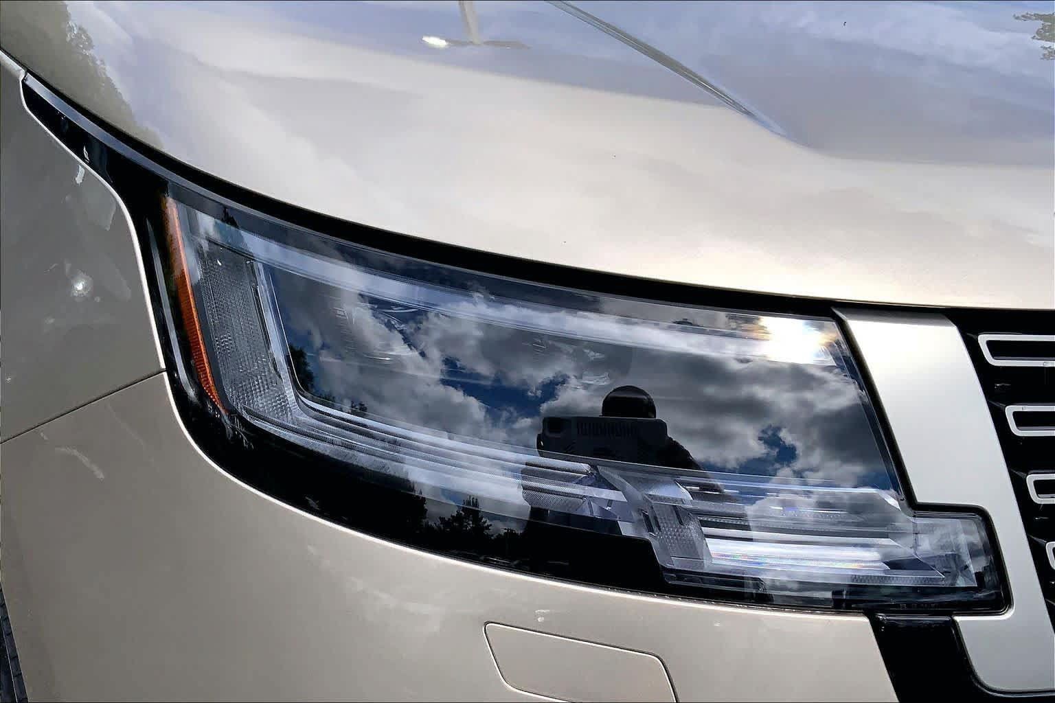 New 2026 Land Rover Range Rover SE AWD/4WD image 15
