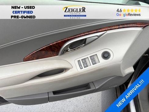 Used 2012 Buick LaCrosse Premium w/ Entertainment Package FWD image 8