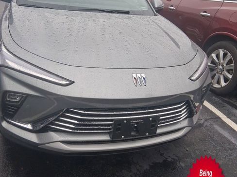 Certified 2024 Buick Envista Preferred w/ Convenience I Package image 1