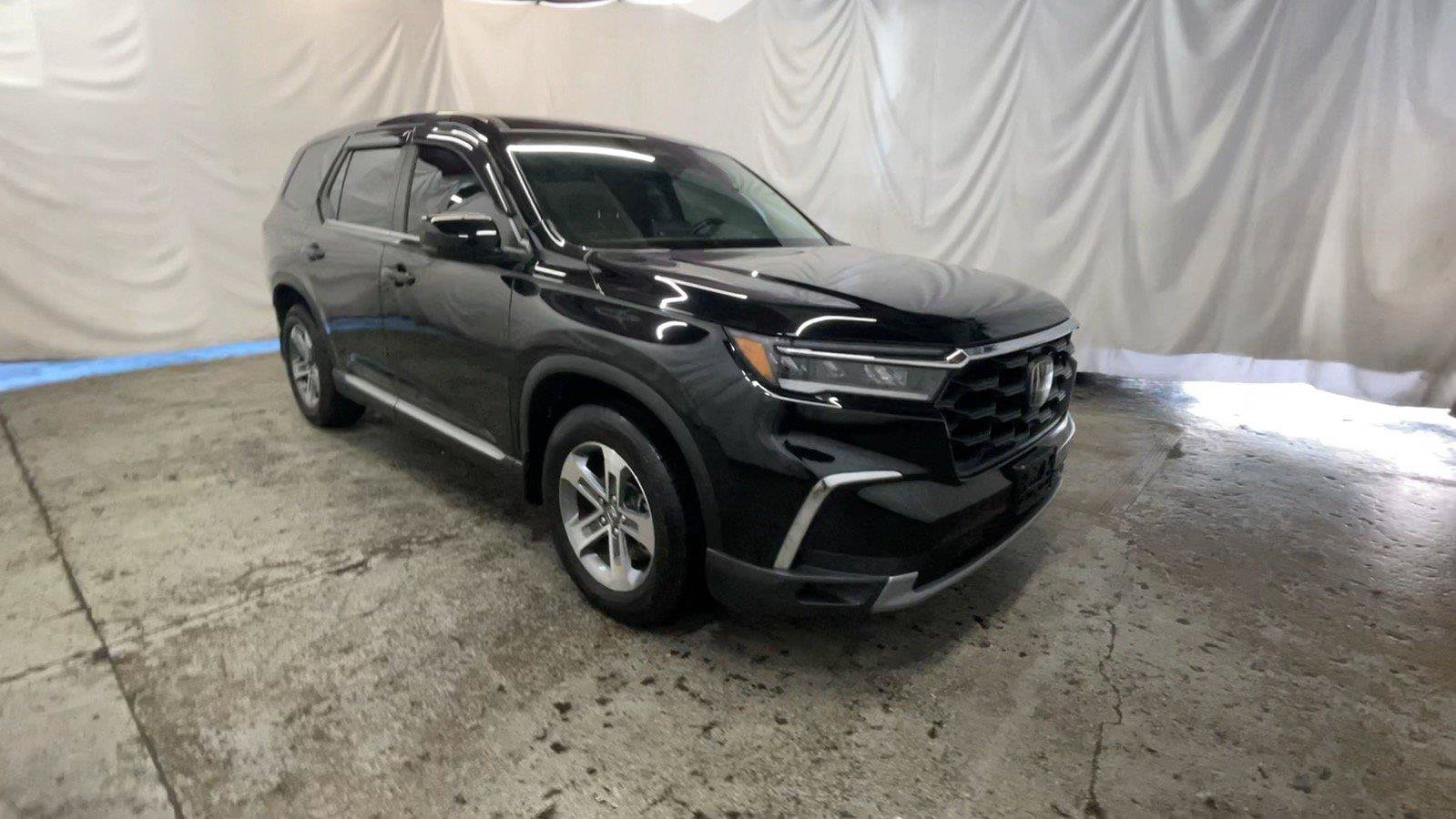 Certified 2025 Honda Pilot EX-L image 2