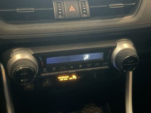 Used 2021 Toyota RAV4 XSE w/ XSE Grade Weather Package AWD/4WD image 19