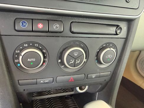 Used 2008 Saab 9-3 2.0T FWD image 30