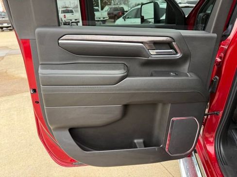 Used 2024 Chevrolet Silverado 2500 LTZ w/ LTZ Convenience Package AWD/4WD image 21