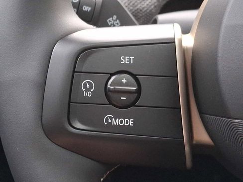 Certified 2025 MINI Cooper S image 18