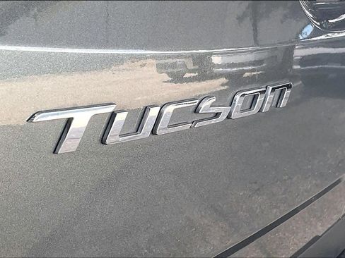 Certified 2022 Hyundai Tucson SEL w/ Convenience Package FWD image 10