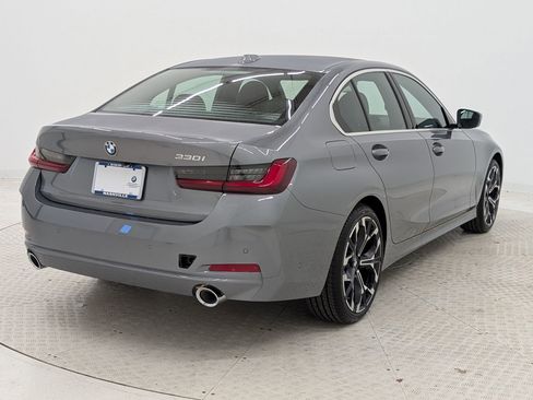 New 2026 BMW 330i Sedan w/ Premium Package image 9