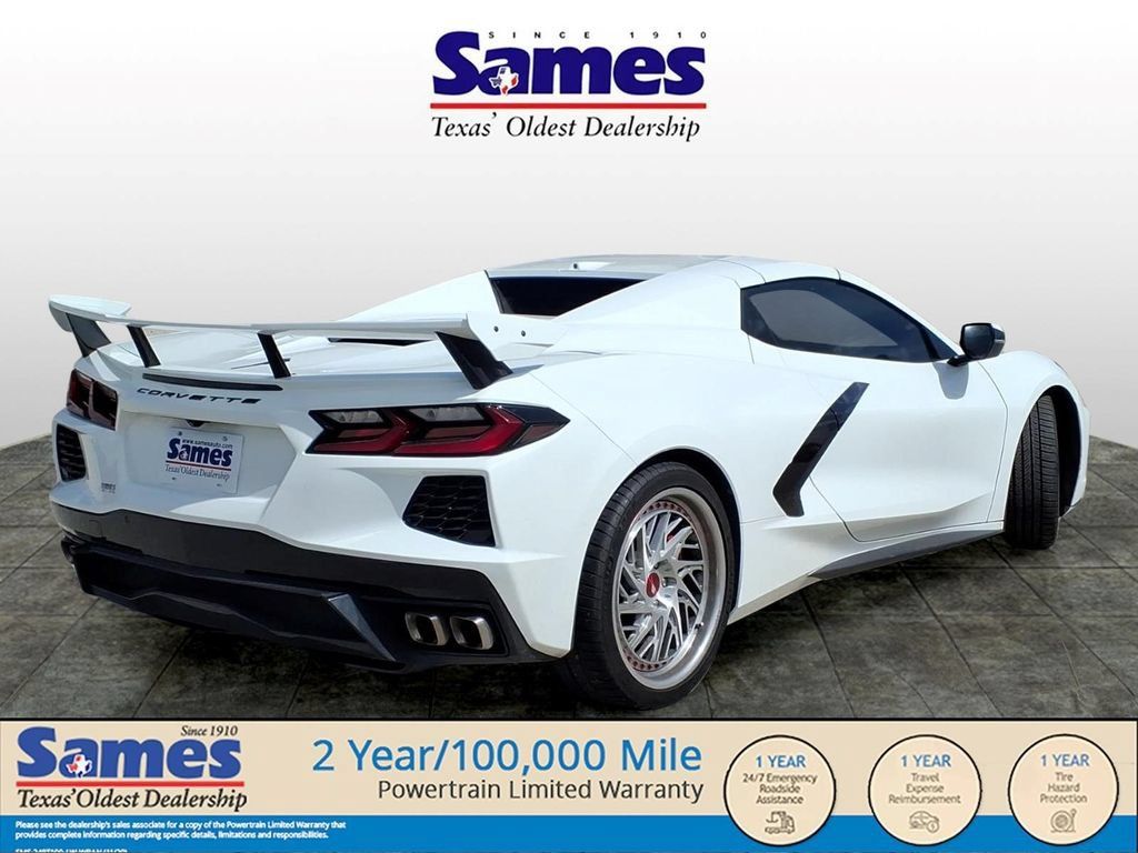 Used 2021 Chevrolet Corvette Stingray Premium Conv w/ Z51 Performance Package RWD image 4