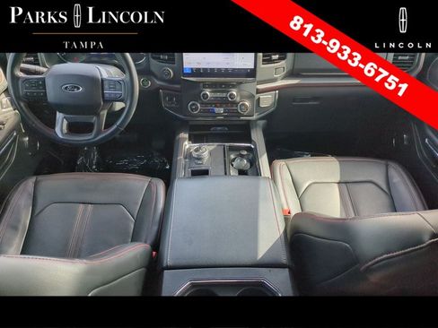 Used 2023 Ford Expedition Limited RWD image 12