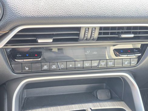 Certified 2024 MAZDA CX-90 Plug-In Hybrid w/ Preferred AWD/4WD image 27