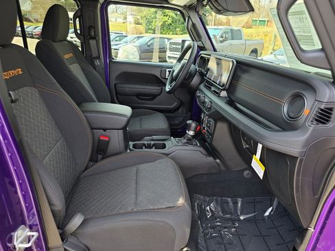 New 2026 Jeep Gladiator Mojave image 25