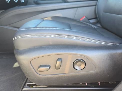 Used 2024 Chevrolet Blazer EV LT image 29