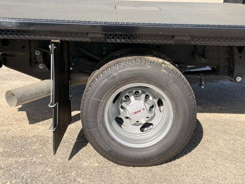 New 2025 GMC Sierra 3500 Pro w/ Convenience Package image 11