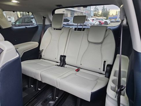 New 2026 Kia Carnival SX Prestige FWD image 14