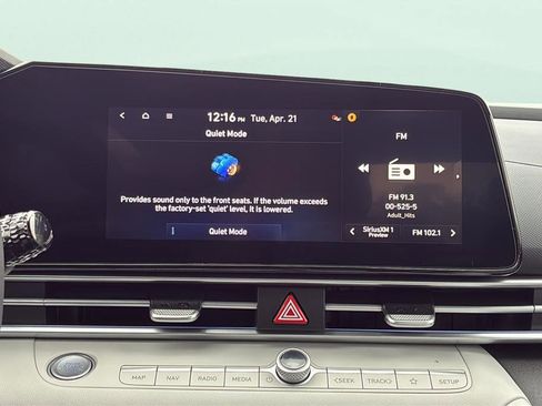 New 2026 Hyundai Elantra Limited FWD image 32
