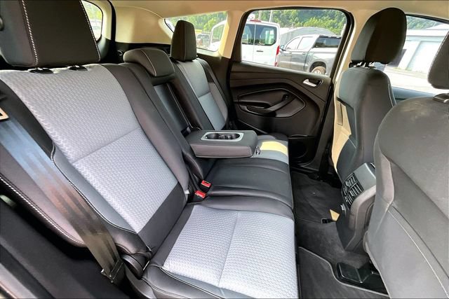 Used 2017 Ford Escape SE AWD/4WD image 28