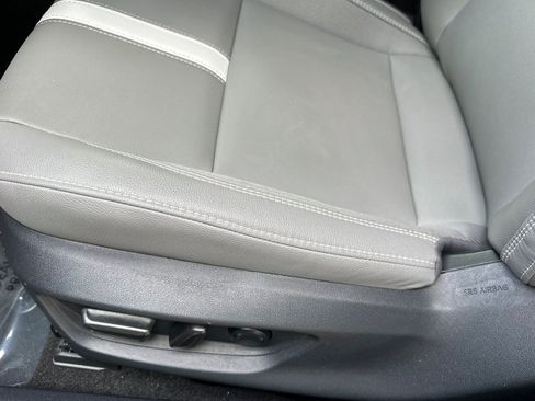 Certified 2025 Toyota Camry SE w/ Convenience Package image 14