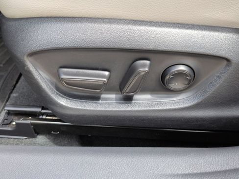 Used 2024 Toyota Camry SE w/ Convenience Package FWD image 22